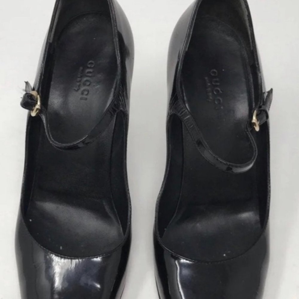 Gucci Black Patent Leather Mary Jane Pumps- Pristine Condition - Picture 3 of 5